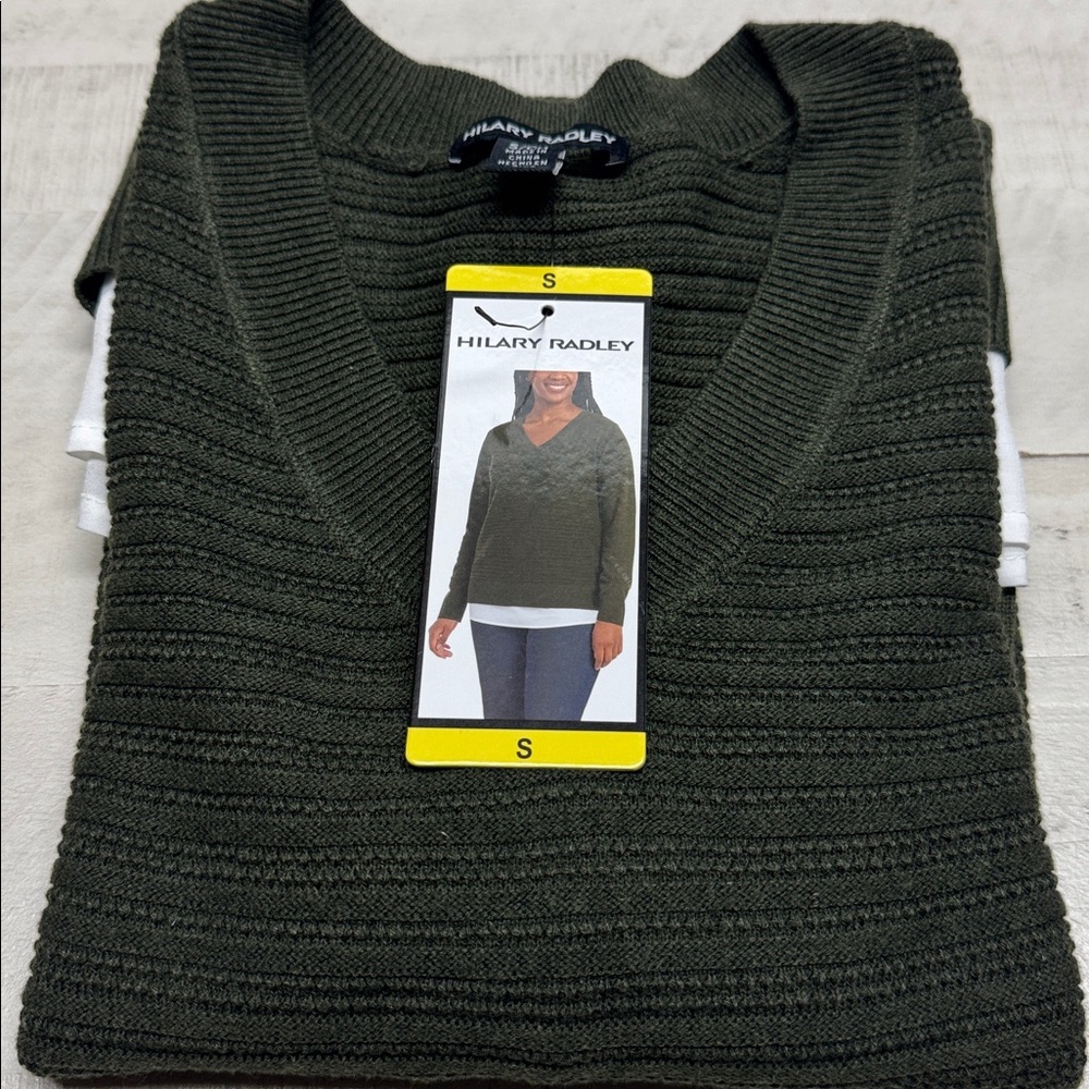 Hilary Radley V Neck Sweater NWT